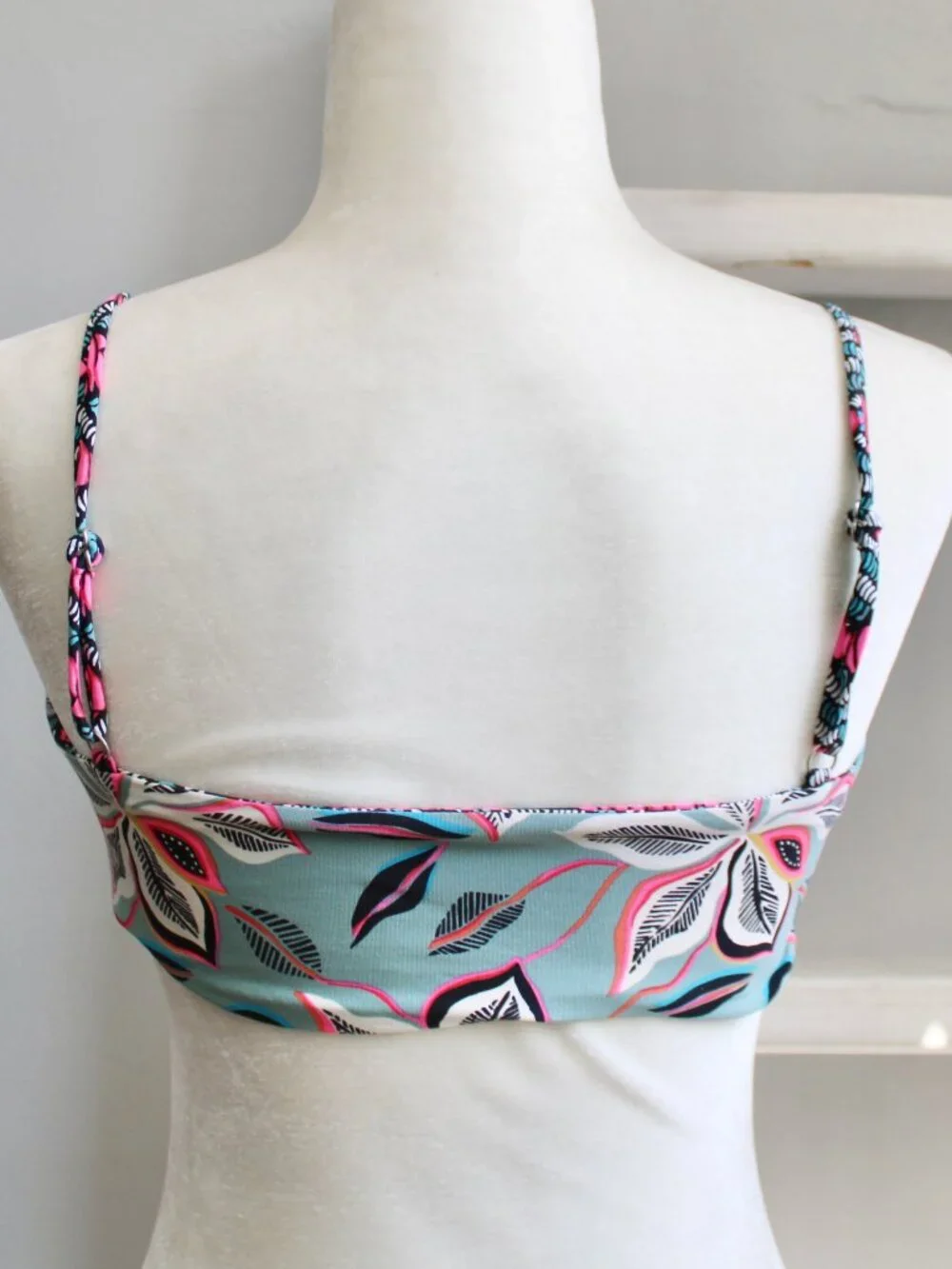 Billabong Floral Bandeau Bikini Top Reversible Colorful Size Small